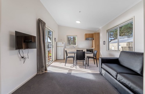 New Plymouth Other | Belt Road Seaside Holiday Park