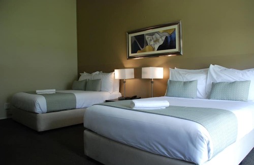 Mangere Hotel | VR Auckland Airport