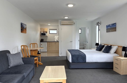 Lowburn Hotel | ASURE Central Gold Motel