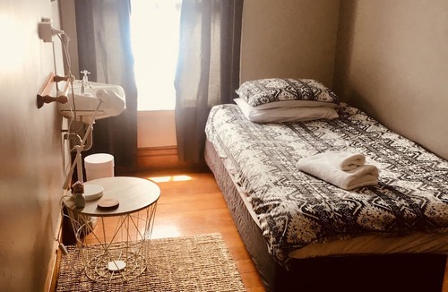 Raglan Hotel | Raglan Harbour View Hotel