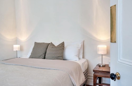 Ponsonby Apartment | Classic 3 Bedroom Home near Ponsonby Rd
