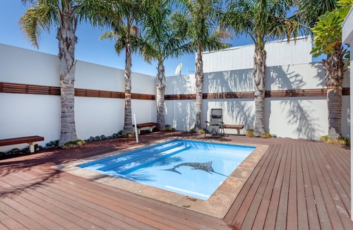 Whangamata Hotel | Palm Pacific Resort and Motel