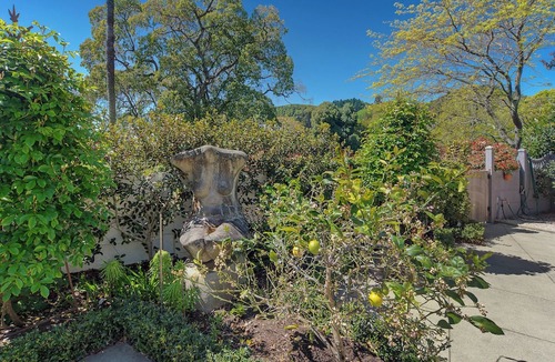 Nelson Villa | Queen's Garden Villa