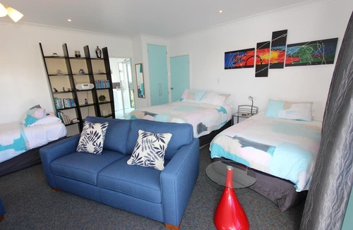 Taradale House | eMotel Napier