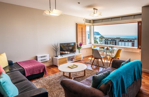 Onetangi Apartment | Sanctuary On The Beach