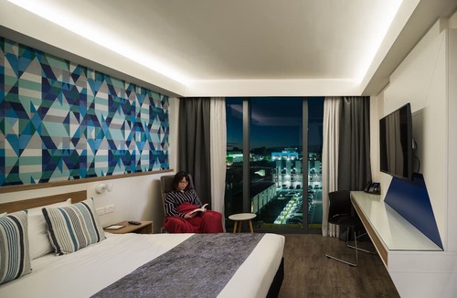 Christchurch City Centre Hotel | Carnmore Hotel Christchurch