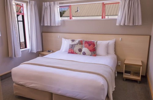 Christchurch City Centre Hotel | Amross Court Motor Lodge