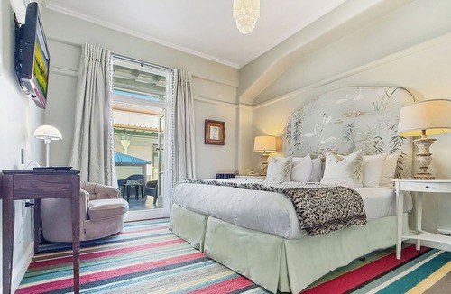 Napier Hotel | Art Deco Masonic Hotel