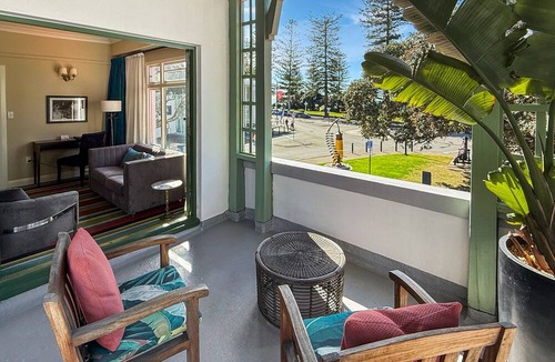 Napier Hotel | Art Deco Masonic Hotel