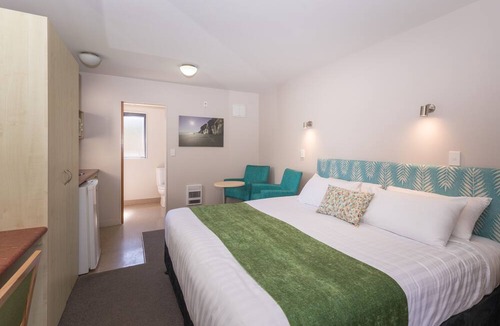 New Plymouth CBD Hotel | Bella Vista Motel New Plymouth