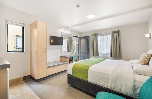 Woodhill Hotel | Bella Vista Motel Whangarei