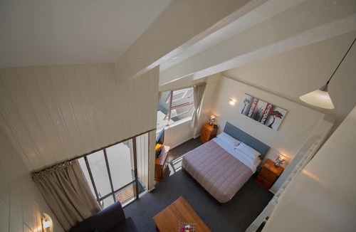 Howick Hotel | Howick Motor Lodge