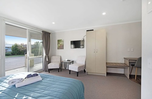 Gore Hotel | Oakleigh Motel
