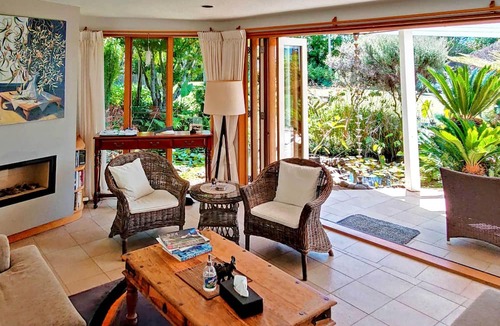 Kerikeri Cabin | Moon Gate Villa