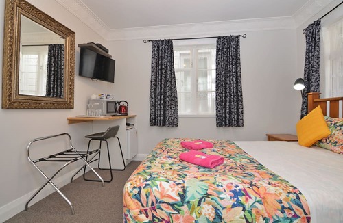 Wellington Bed & Breakfast | Richmond Guest House Bed & Breakfast