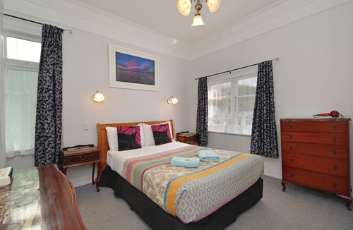 Wellington Bed & Breakfast | Richmond Guest House Bed & Breakfast