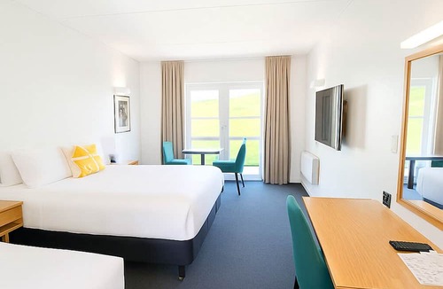 Upper Hutt Hotel | Wallaceville House Motor Lodge