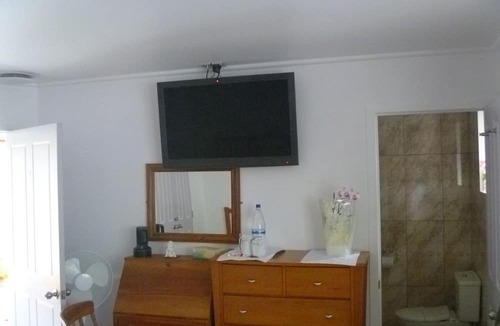 Whitianga Bed & Breakfast | At Parkland Place