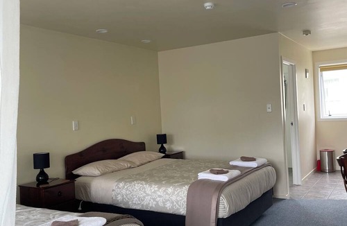 Murchison Hotel | Mataki Motels
