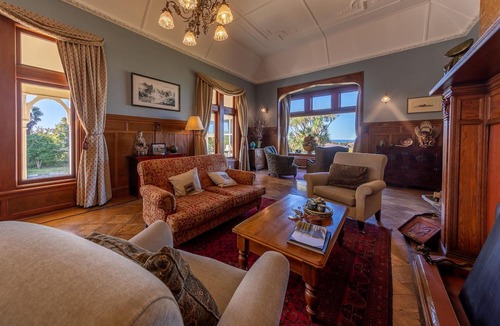Oamaru Cabin | Pen-y-bryn Lodge