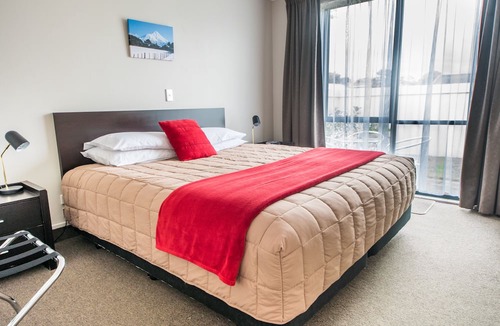 Mount Maunganui Hotel | Bay Palm Motel