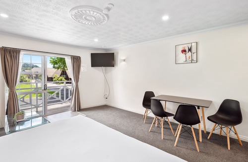 Fenton Street Hotel | Ashleigh Court Motel