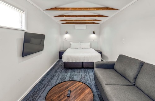 Northcote Hotel | Poenamo Hotel