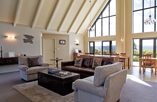 Hokitika Cabin | Rimu Lodge