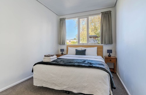 Dunedin City Centre Hotel | George Street Motel Apartments