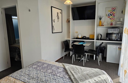 Whitianga Hotel | Albert Number 6 Motel