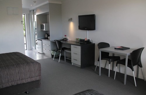 New Plymouth Hotel | ASURE Pukekura Motor Lodge