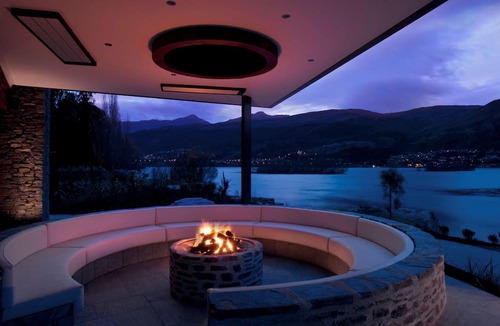Kelvin Heights Hotel | Hilton Queenstown Resort & Spa