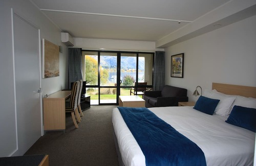 Wanaka Hotel | The Moorings