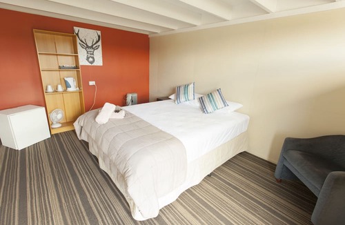 Kaitaia Hotel | Beachcomber Lodge & Backpacker