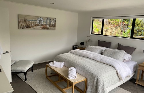 Kawau Island Hotel | Kawau Lodge Boutique Resort