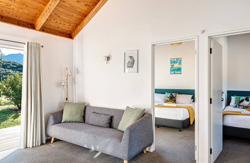 Marahau Hotel | Abel Tasman Lodge
