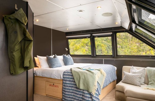 Milford Sound Boat Rental | Fiordland Discovery