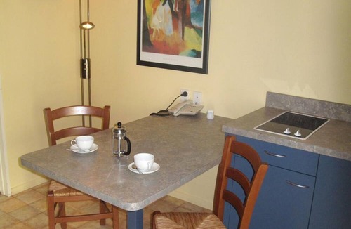 Paraparaumu Hotel | Elliotts Kapiti Coast Motor Lodge