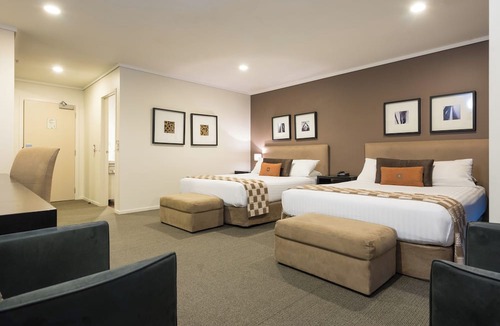 Tauranga Hotel | Hotel on Devonport