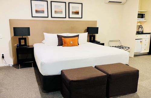 Tauranga Hotel | Hotel on Devonport