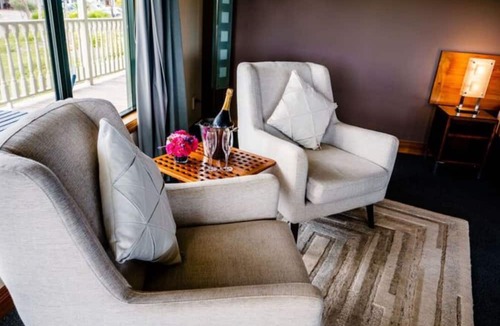 Merita Hotel | Carrington Estate