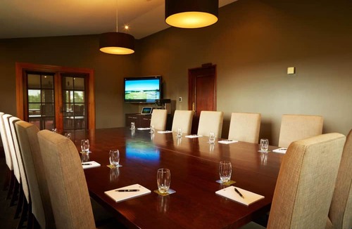 Windwhistle Hotel | Fable Terrace Downs Resort by Mgallery
