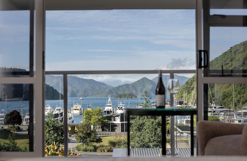 Picton Hotel | Edit Picton