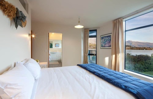 Queenstown Apartment | Spinnaker Bay Apartments
