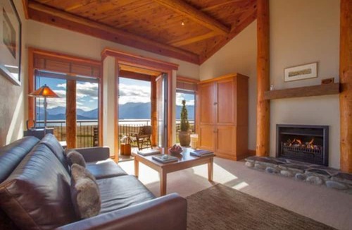 Te Anau Cabin | Fiordland Lodge