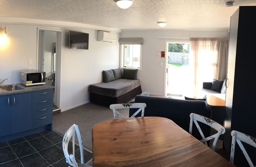 Collingwood Hotel | Collingwood Park Motel