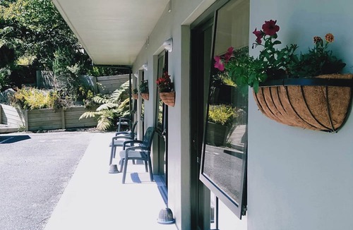 Greymouth Hotel | Sundowner Motel