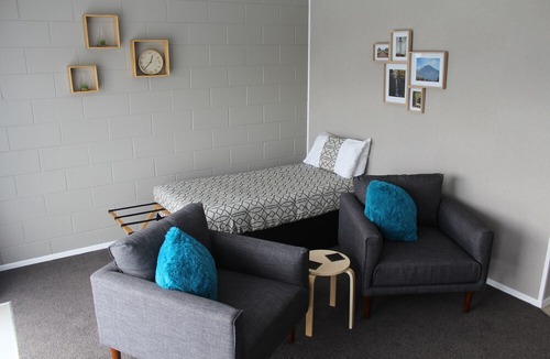 Stratford Hotel | Amble In Motel