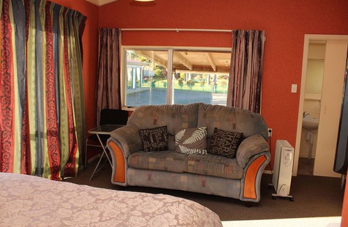 Invercargill Hotel | Central City Camping Park Invercargill