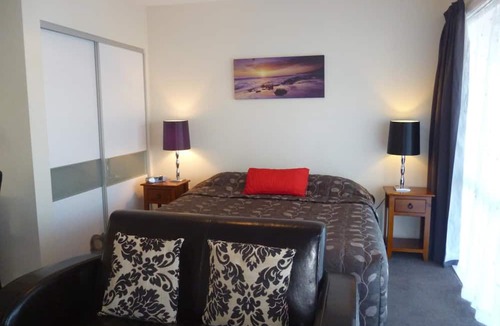 Linwood Hotel | Cashel Court Motel